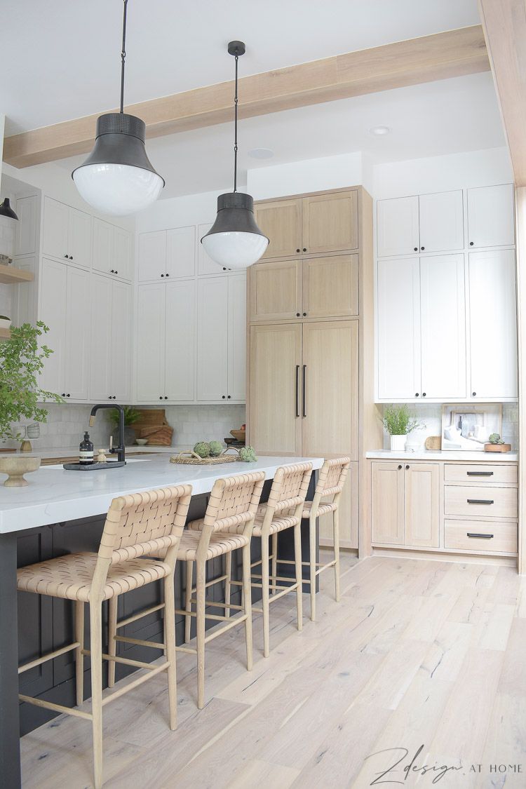 How to Pull Off Two-Toned Kitchen Cabinets