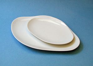Porcelain Wave Plate