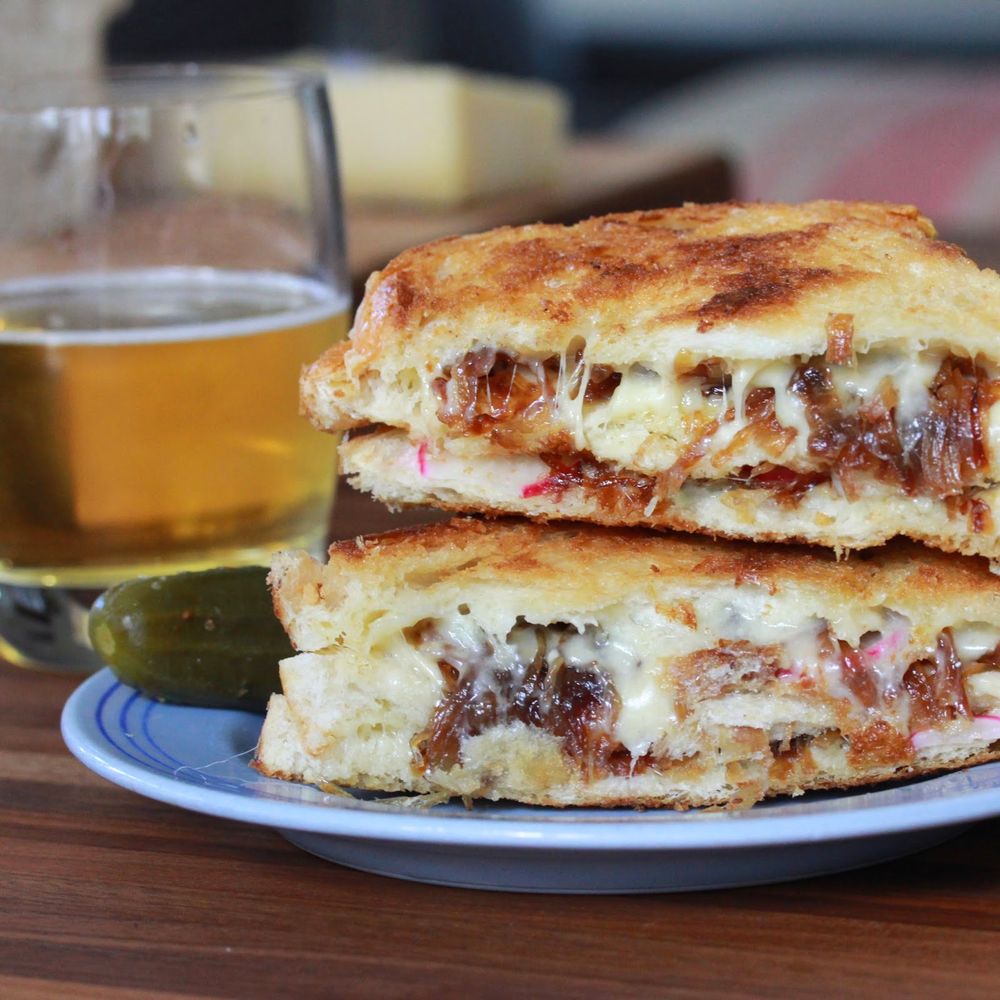 triple decker french onion grilled cheese