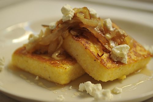 Griddled Polenta Cakes with Caramelized Onions 