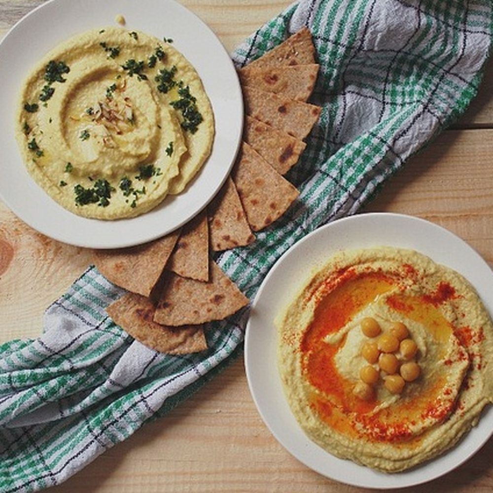 Must-Try Hummus and Tortilla Chips 
