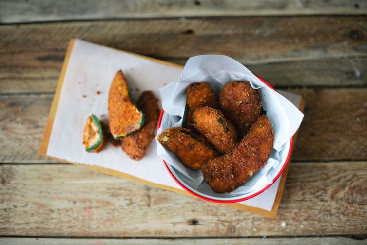 Cheeto-Crusted Jalapeño Poppers With Bacon 