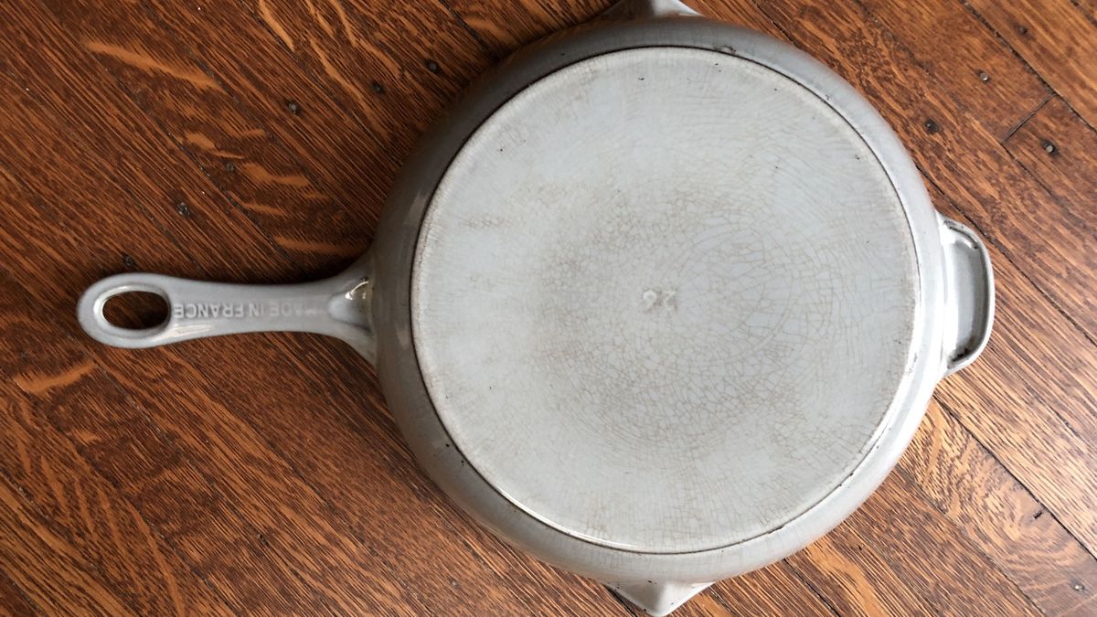 Enameled Cast Iron Cookware Cleaner