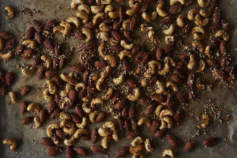 Everything Bagel Spiced Nuts