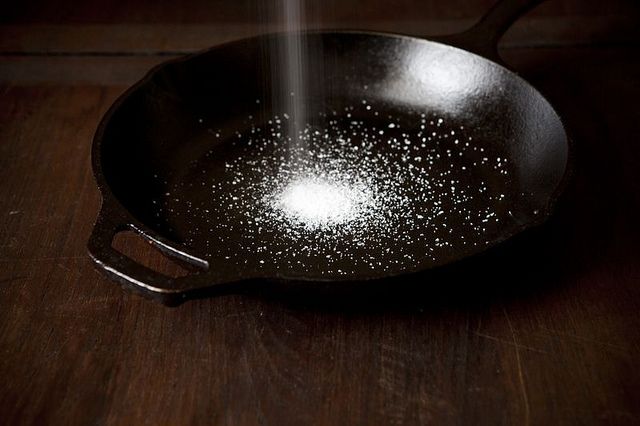 Cleaning Cast Iron