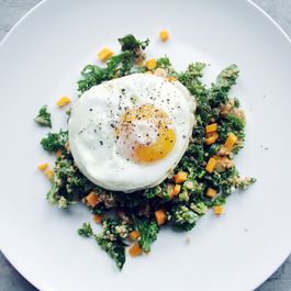 kale by garlic and zest