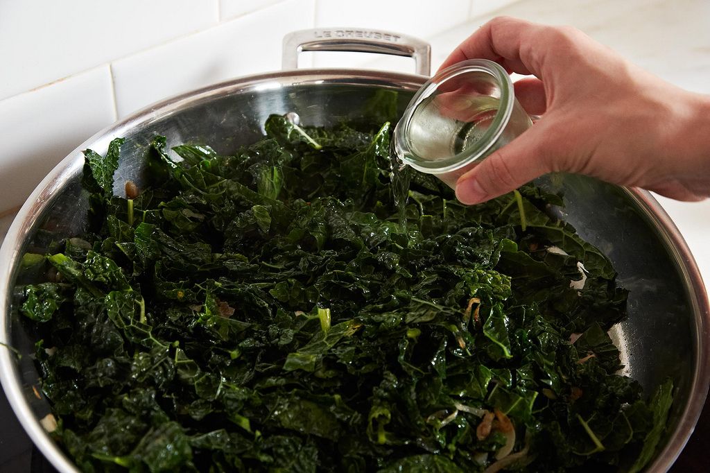  Trent Pierce's Miso Creamed Kale on Food52