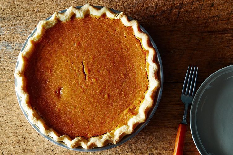Just a teeny tiny little crack in this sweet potato pie.