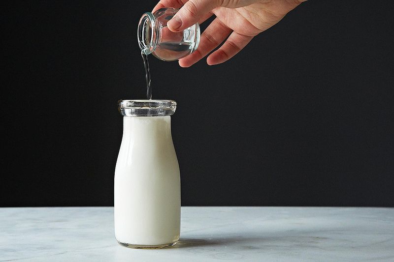 How to Make Buttermilk from Scratch