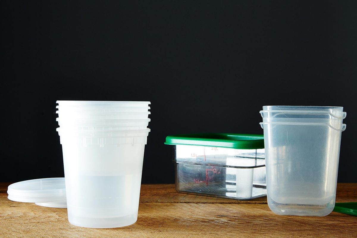 How To Clean Old Tupperware  