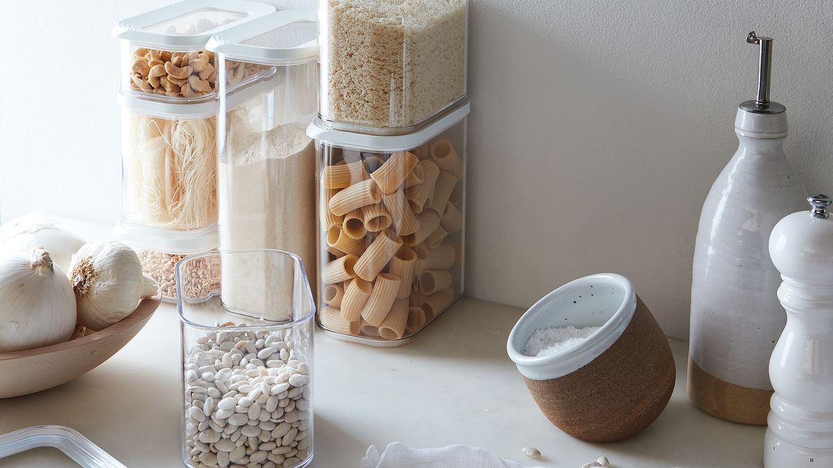 How to Care for (& Keep Track of!) All Your Food Storage Containers