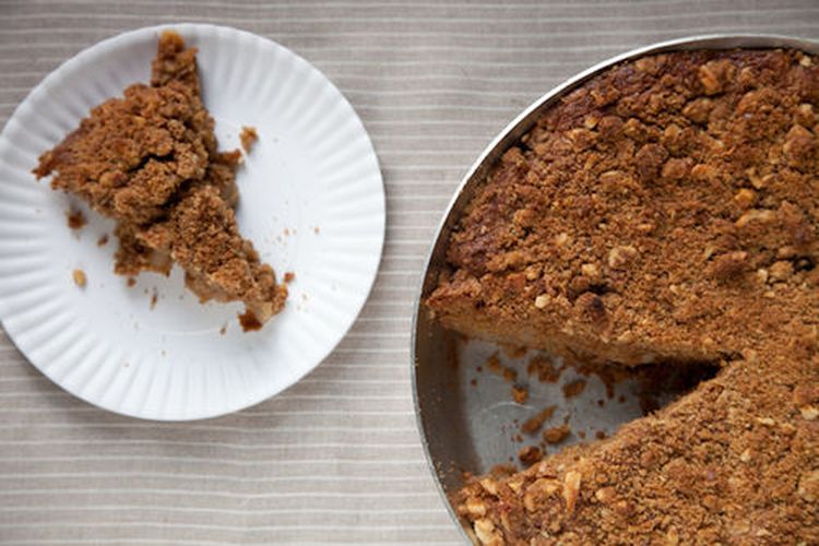 Recipe For Pear and Coffee Cakes, From 'Slow Food Fast Cars' – WWD