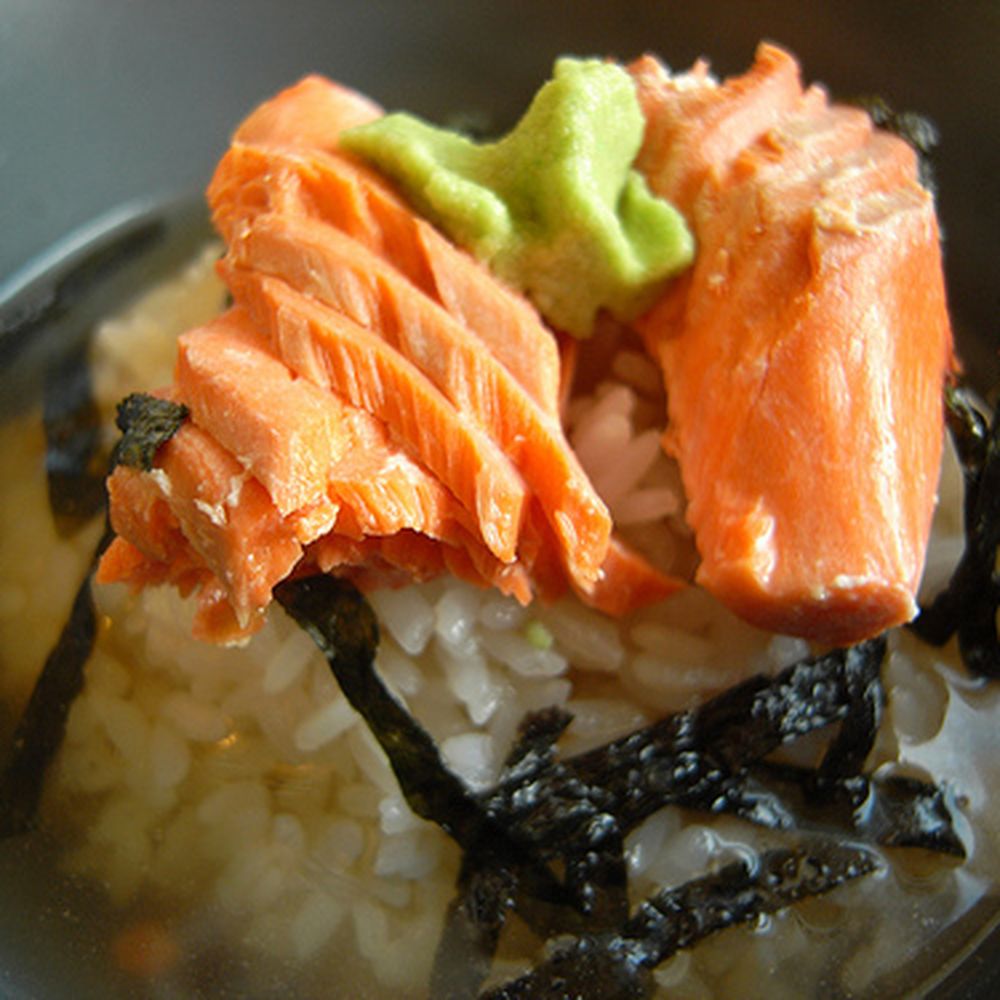 salmon ochazuke (tea rice)