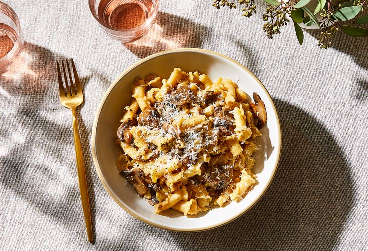 Buttery Mushroom Pasta Is Exactly What You Need This Fall