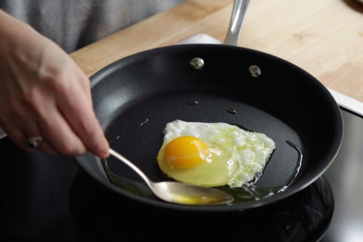 100 Ways to Eat Eggs
