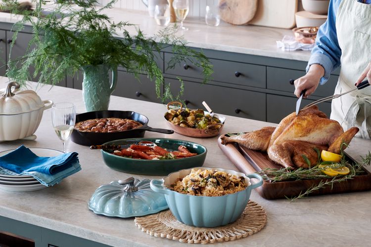 Our Definitive, Per-Person Guide to Planning Thanksgiving Dinner