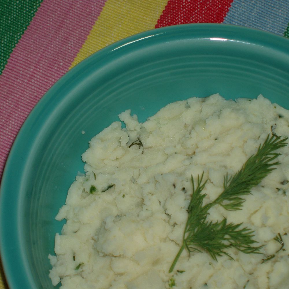 Mmmmascarpone mashed potatoes with dill and chives