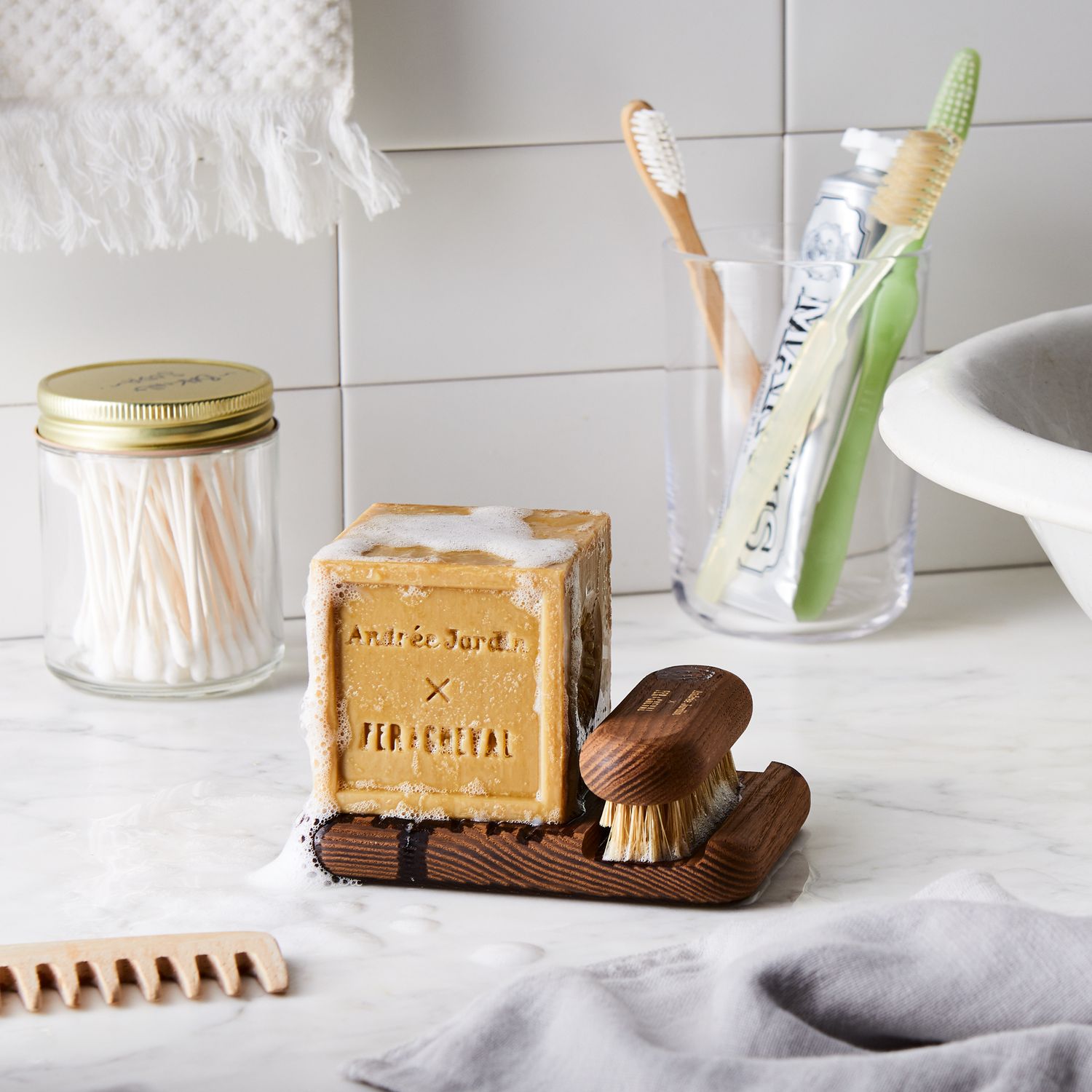 Andrée Jardin x Fer à Cheval Marseille Soap Stand & Brush in Beechwood