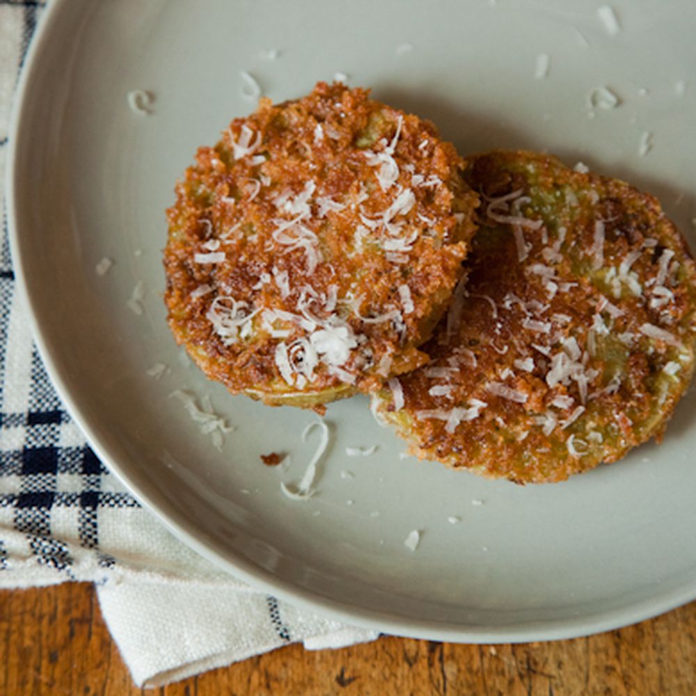 Fried green tomatoes with panko and parmesan