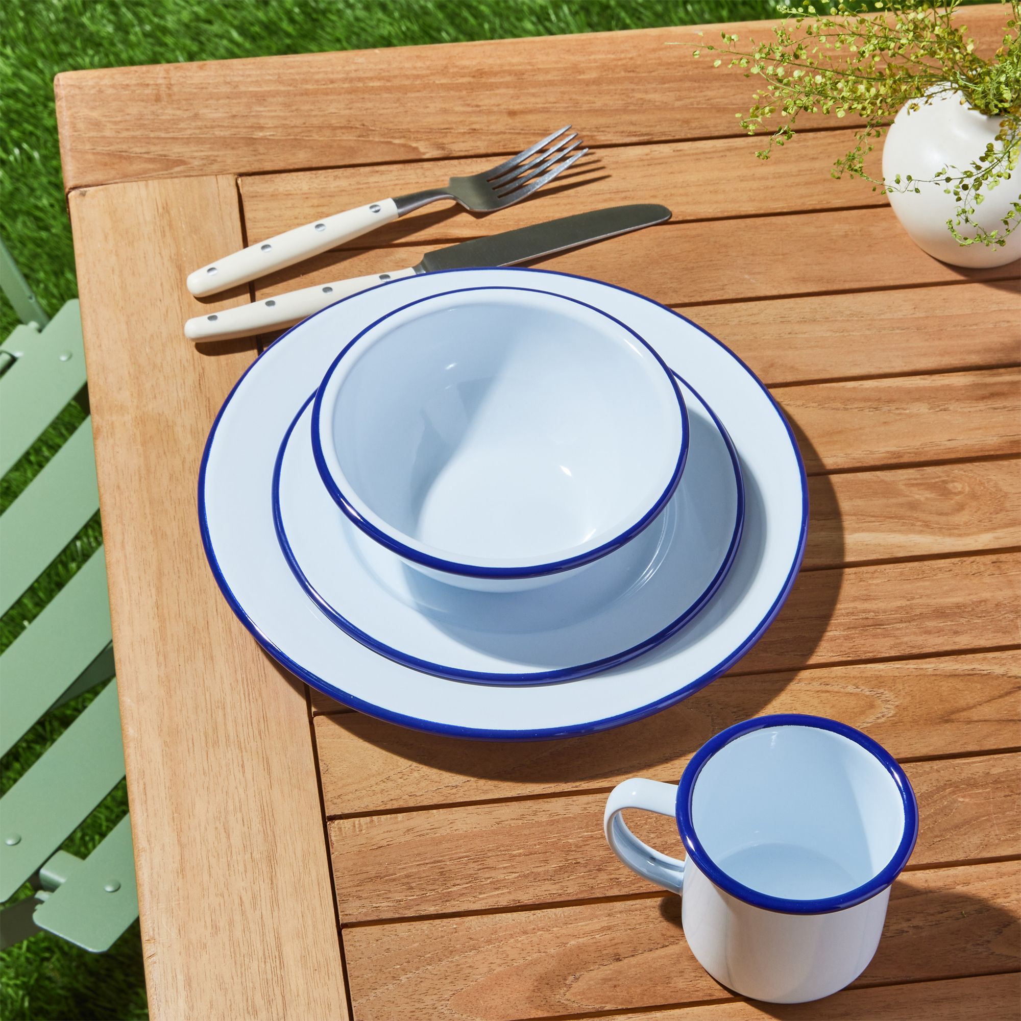 Brasserie Blue-Banded Porcelain Dinnerware Collection + Place Setting