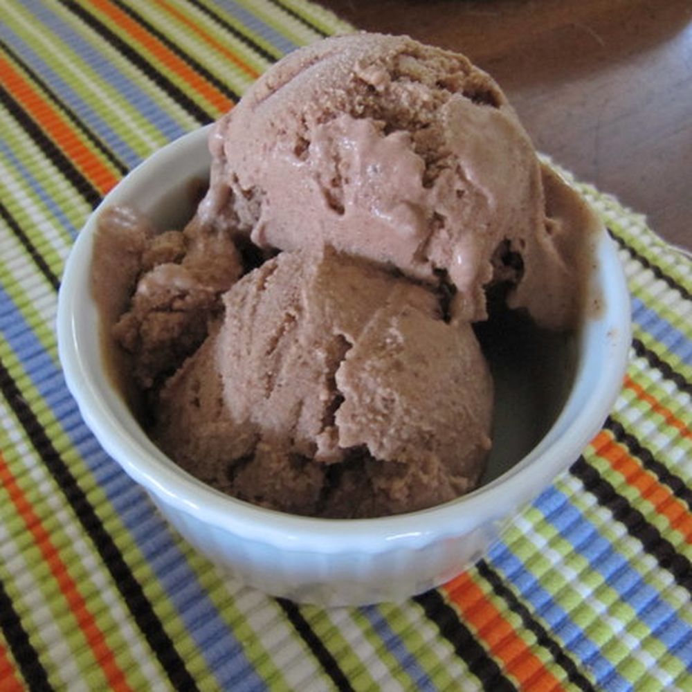 serendipity ice cream: banana chocolate chili