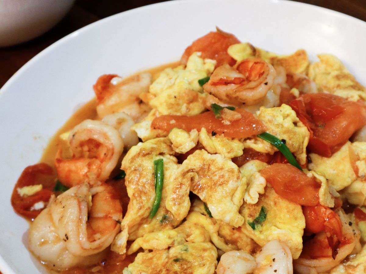 Eggs with Tomatoes &amp; Shrimp