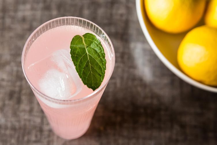Sparkling Rhubarb Lemonade.Food52