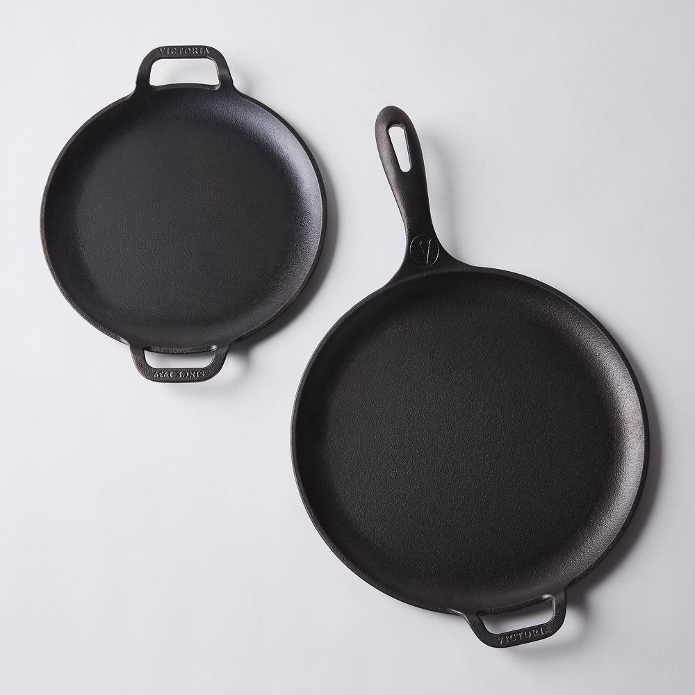 Victoria 10-Inch Cast Iron Comal Pizza Pan with 2 Side Handles, Preseasoned  with Flaxseed Oil, Made in Colombia