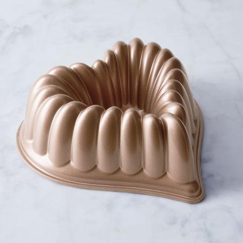 Nordicware Elegant Aluminum Heart Bundt Cake Pan