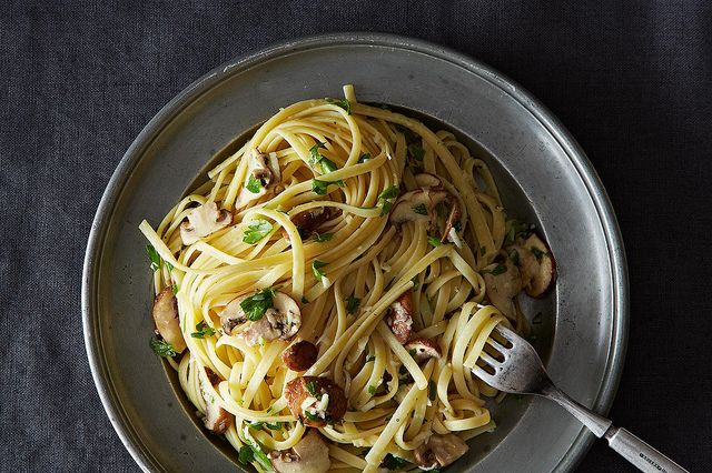 Nigella Lawson's Linguine with Lemon, Garlic, and Thyme Mushrooms from Food52
