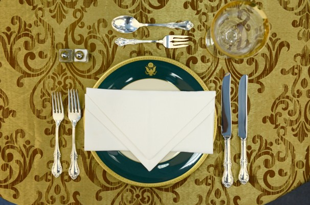 White House Place Setting